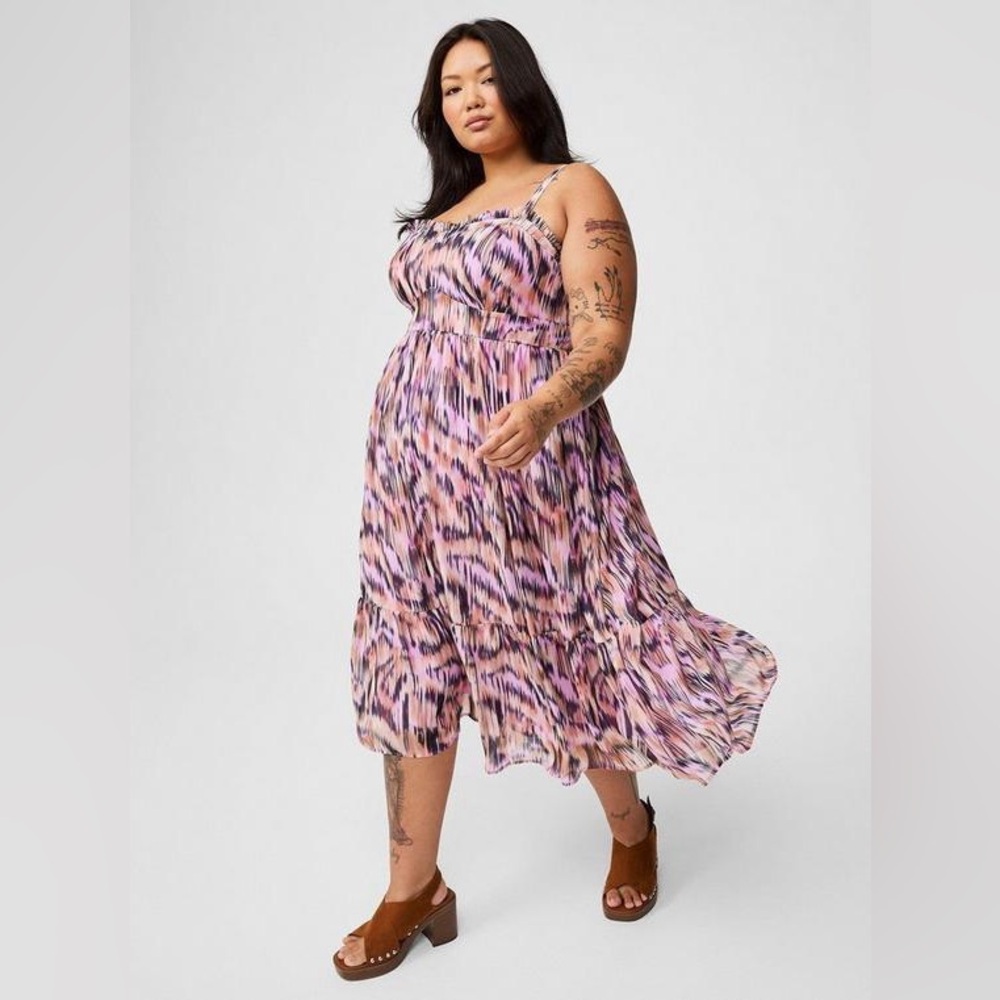 Torrid NWT Midi Chiffon Sleeveless Tiered Dress in Candace Ikat Multi